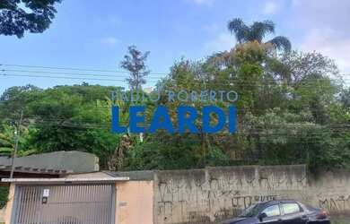 Imagem: O terreno possui 924m² de Área e está localizado em Jardim