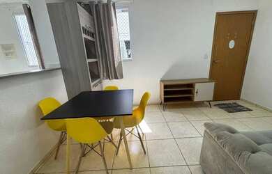 Imagem: O apartamento possui 2 Dormitórios, 1 Banheiro, 1 Vaga na garagem