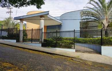 Imagem: O depósito possui 1.260m² de Área e está localizado em