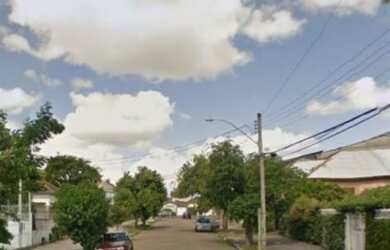 Imagem 2: Porto Alegre - Casa Padrão - Medianeira