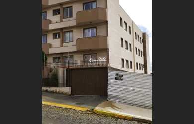 Imagem: O apartamento possui 3 Dormitórios, 1 Banheiro, 2 Vagas na