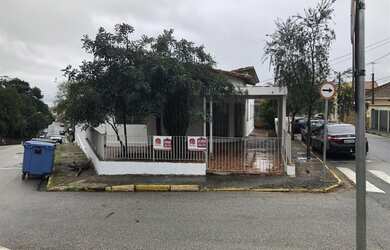 Imagem: O apartamento possui 4 Dormitórios, 3 Banheiros, 2 Vagas na