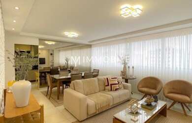 Imagem: O apartamento possui 3 Dormitórios, 2 Banheiros, 2 Vagas na