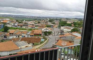 Imagem: A casa possui 2 Dormitórios, 1 Banheiro, 3 Vagas na garagem