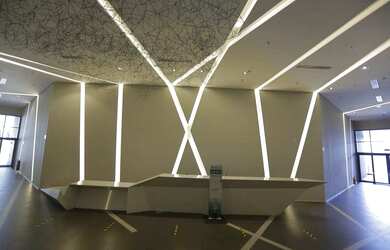 Imagem: O depósito possui 1 Vaga na garagem, 56m² de Área e está