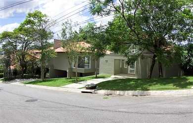 Imagem 2: Santana de Parnaíba - Casa Padrão - Alphaville