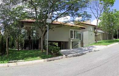 Imagem 1: Santana de Parnaíba - Casa Padrão - Alphaville