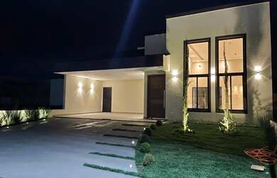 Imagem: A casa em condomínio possui 3 Dormitórios, 5 Banheiros, 5