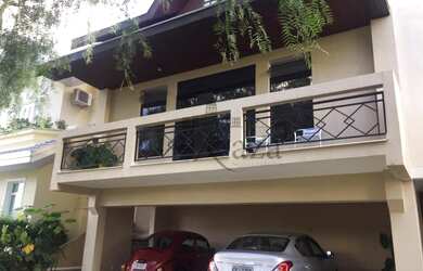 Imagem: A casa em condomínio possui 4 Dormitórios, 4 Banheiros, 3