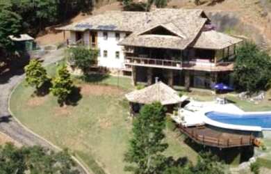 Imagem 4: Casa em Nogueira em condomínio