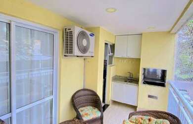 Imagem: O apartamento possui 3 Dormitórios, 2 Banheiros, 2 Vagas na