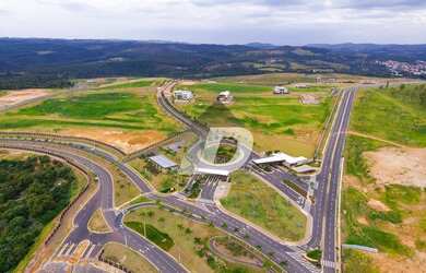 Imagem: O terreno possui 1.630m² de Área e está localizado em Loteamento