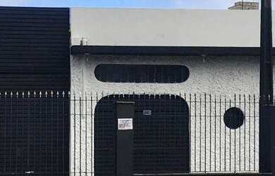 Imagem: O depósito possui 225m² de Área e está localizado em Jardim