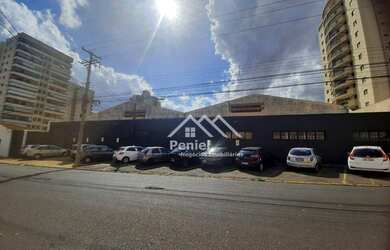 Imagem: O depósito possui 2200m² de Área e está localizado em Jardim