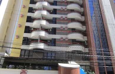 Imagem: O depósito possui 1 Vaga na garagem e 33m² de Área e está