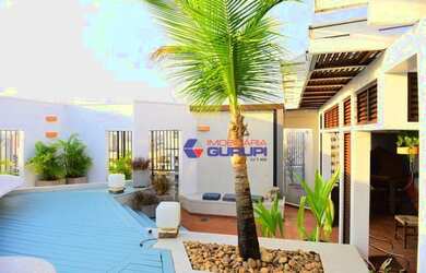 Imagem: O apartamento possui 4 Dormitórios, 4 Banheiros, 3 Vagas na