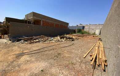 Imagem 2: Lote 300m, todo murado. 300m² de Área