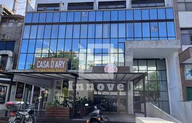 Imagem: O depósito possui 1 Vaga na garagem, 32m² de Área e está