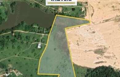 Imagem: O terreno está localizado em Granja Dos Cavaleiros, Macaé