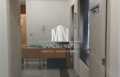 Imagem: O depósito possui 1 Vaga na garagem e 43m² de Área e está