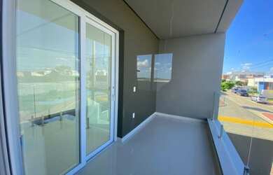 Imagem 14: Casa no Condomínio. Piscina, Varanda, 200m² de Áreae2 Vagas na garagem