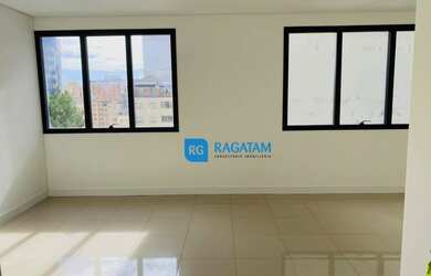 Imagem: O depósito possui 1 Vaga na garagem, 30m² de Área e está