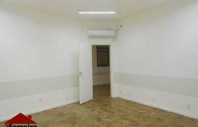 Imagem 4: JARDIM PAULISTA - 303m², 7 salas, a 220m do metro