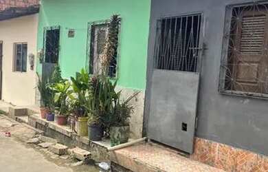 Imagem: A casa possui 2 Dormitórios, 1 Banheiro e 80m² de Área e