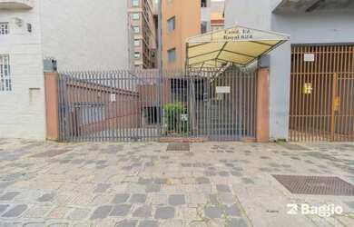 Imagem: O apartamento possui 1 Dormitório, 1 Banheiro, 27m² de Área