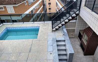 Imagem: O apartamento possui 3 Dormitórios, 1 Banheiro, 2 Vagas na