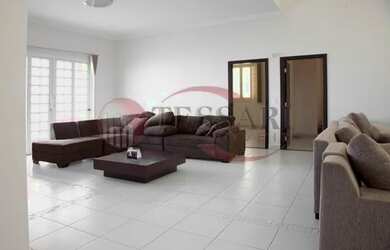 Imagem: A casa possui 3 Dormitórios, 5 Banheiros, 5 Vagas na garagem