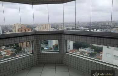 Imagem: O apartamento possui 3 Dormitórios, 5 Banheiros, 5 Vagas na