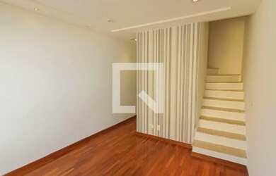 Imagem: A casa em condomínio possui 2 Dormitórios, 2 Banheiros, 2