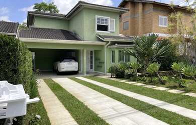 Imagem: A casa em condomínio possui 3 Dormitórios, 4 Banheiros, 2