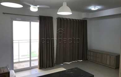 Imagem: O apartamento possui 1 Dormitório, 1 Banheiro, 1 Vaga na garagem