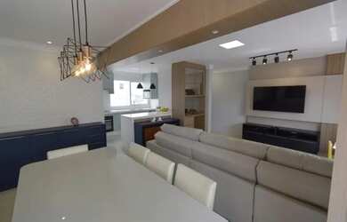 Imagem: O apartamento possui 3 Dormitórios, 1 Banheiro, 2 Vagas na