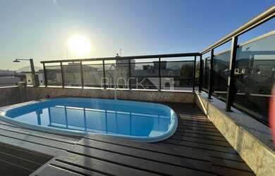 Imagem: O apartamento na cobertura possui 5 Dormitórios, 5 Banheiros