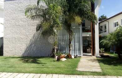 Imagem 1: Casa Alto Padrão à venda no Alphaville I - Salvador