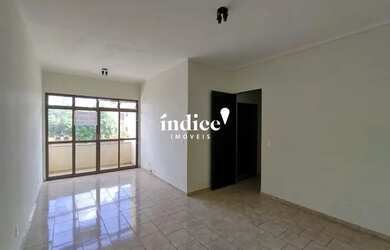 Imagem: O apartamento possui 3 Dormitórios, 1 Banheiro, 1 Vaga na garagem