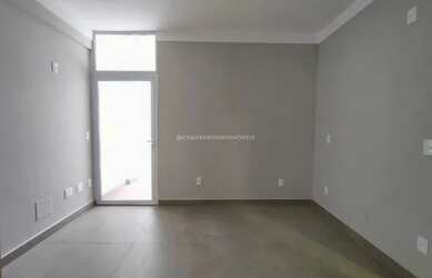 Imagem: O apartamento possui 2 Dormitórios, 2 Banheiros, 2 Vagas na