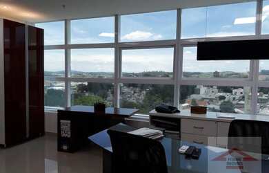 Imagem: O depósito possui 1 Vaga na garagem, 50m² de Área e está