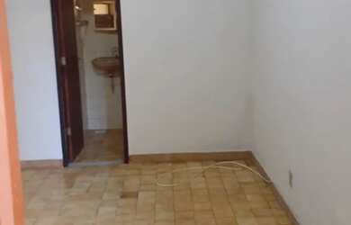 Imagem 10: Quarto e sala, Braga. 30m² de Área, 1 Banheiroe1 Dormitório