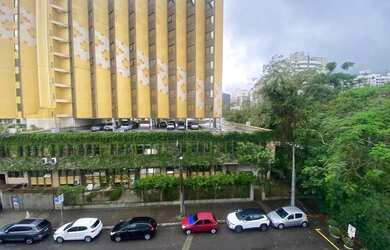 Imagem 4: Excelente apartamento de 3 dormitórios totalmente mobiliado para locação...