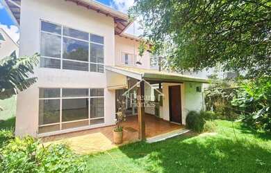 Imagem: A casa em condomínio possui 3 Dormitórios, 4 Banheiros, 4