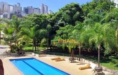 Imagem: A casa possui 3 Dormitórios, 3 Banheiros, 2 Vagas na garagem