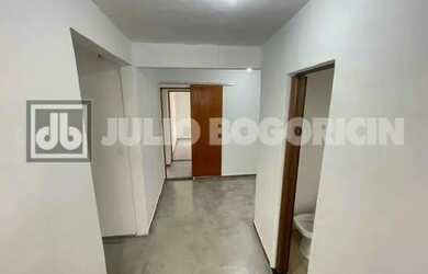 Imagem 15: MÉIER - RUA AQUIDABÃ - CASA DE VILA LINEAR EM ESTADO DE PRIMEIRA LOCAÇÃO...