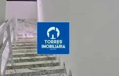 Imagem 11: Casa triplex com 2 quartos Reformada