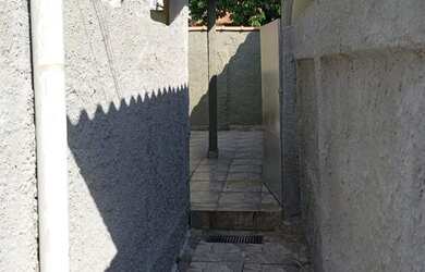 Imagem: A casa possui 2 Dormitórios, 1 Banheiro e 10m² de Área e