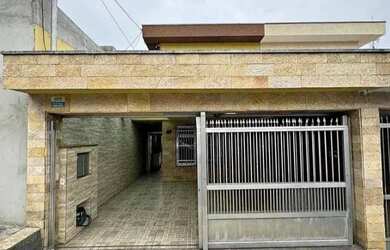 Imagem: A casa possui 3 Dormitórios e está localizado em Dom Pedro