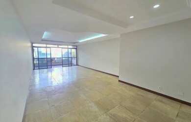 Imagem 5: Imóvel para venda possui 265 metros quadrados com 4 quartos em Praia...